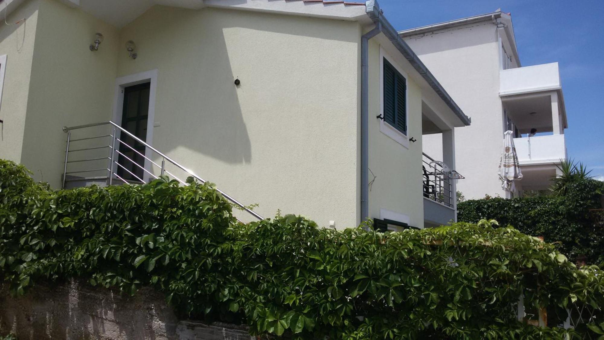 Apartments Salona Trogir Bilik gambar