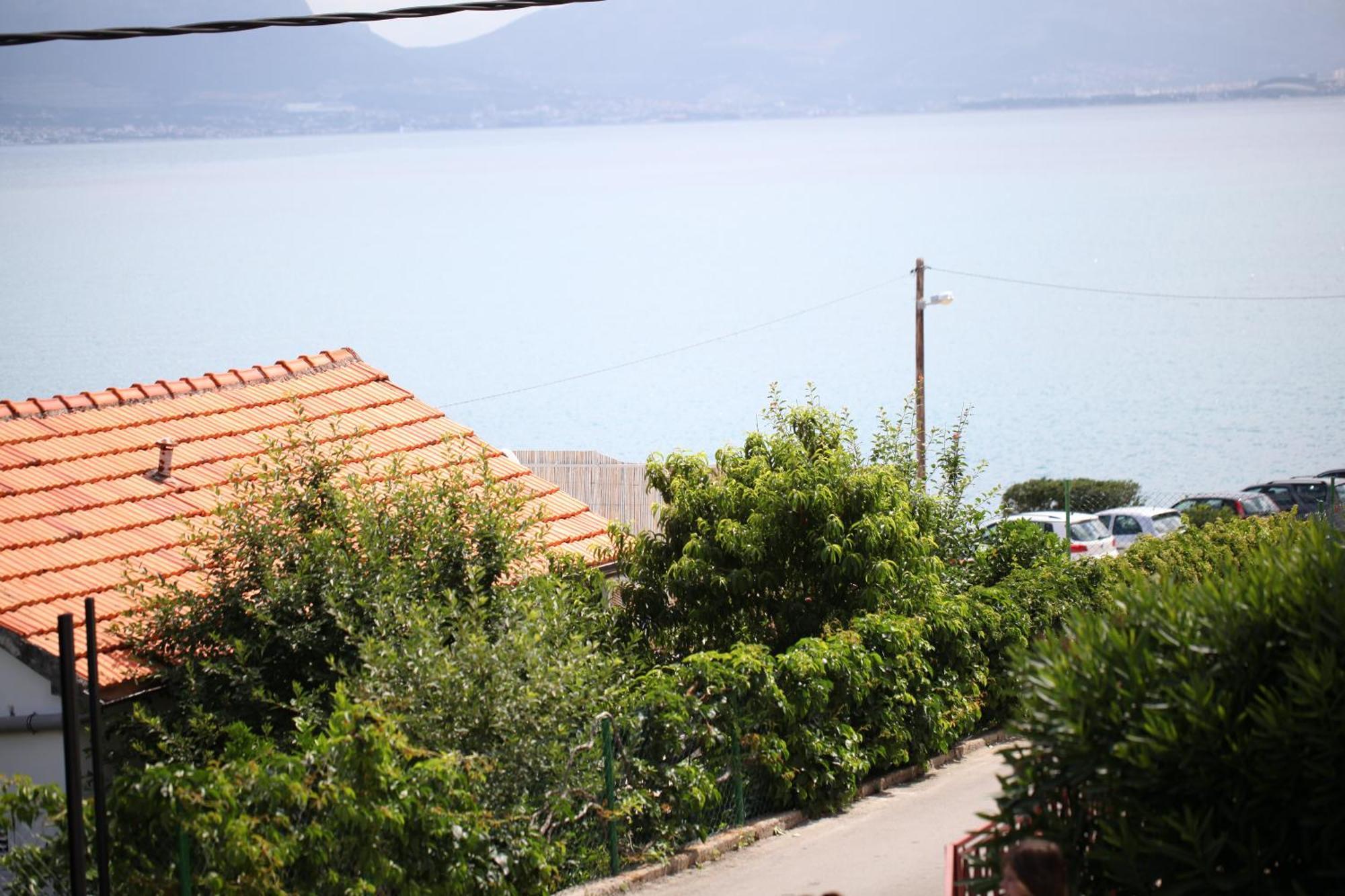 Apartments Salona Trogir Bilik gambar