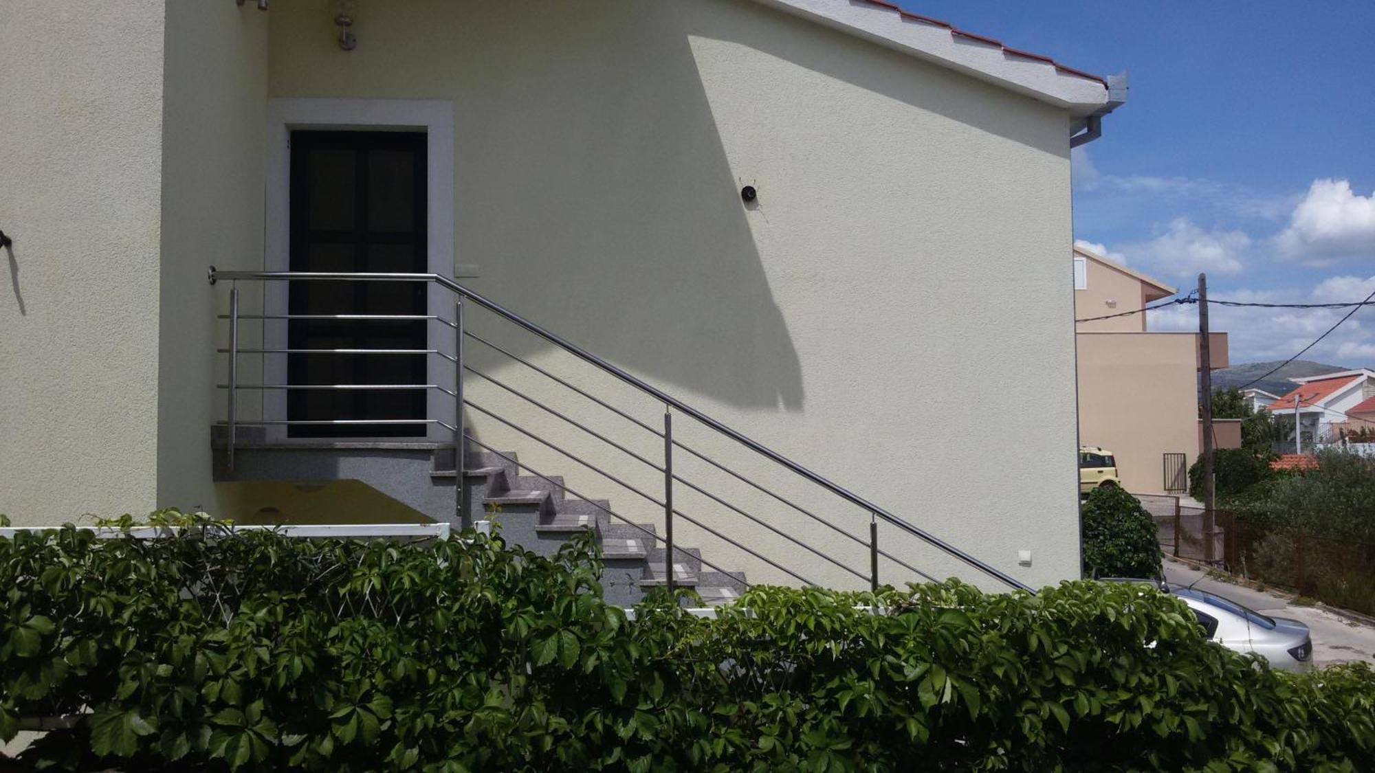 Apartments Salona Trogir Bilik gambar