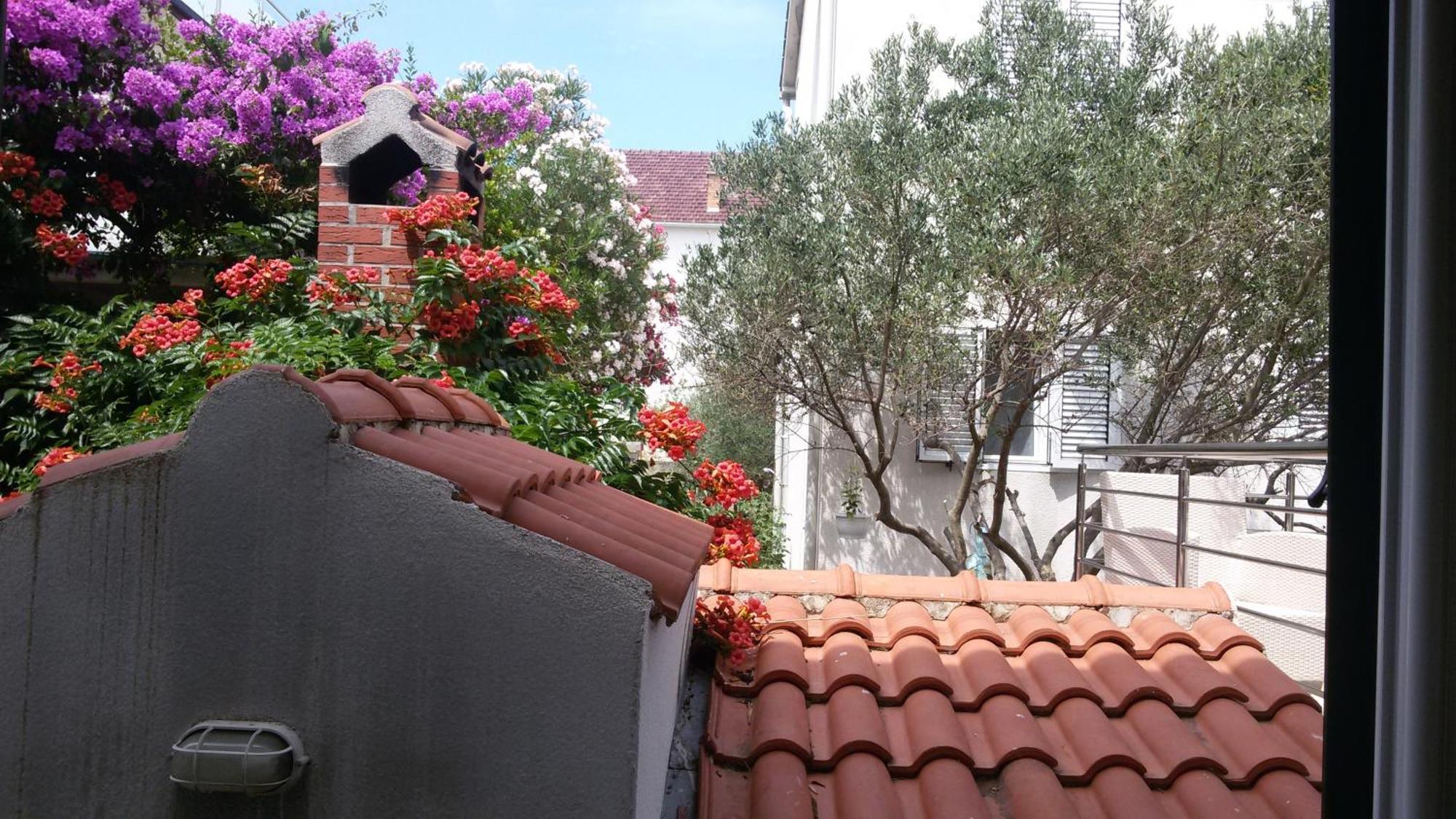 Apartments Salona Trogir Bilik gambar