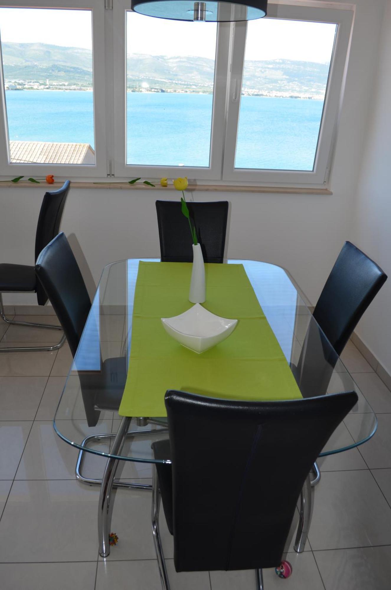 Apartments Salona Trogir Bilik gambar