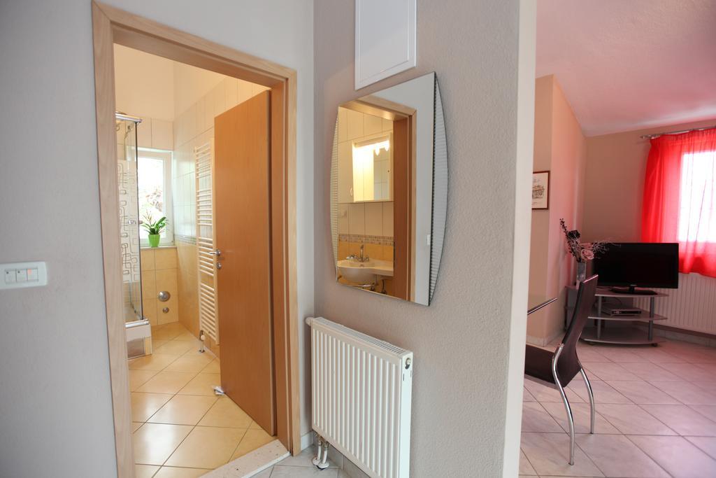 Apartments Salona Trogir Luaran gambar
